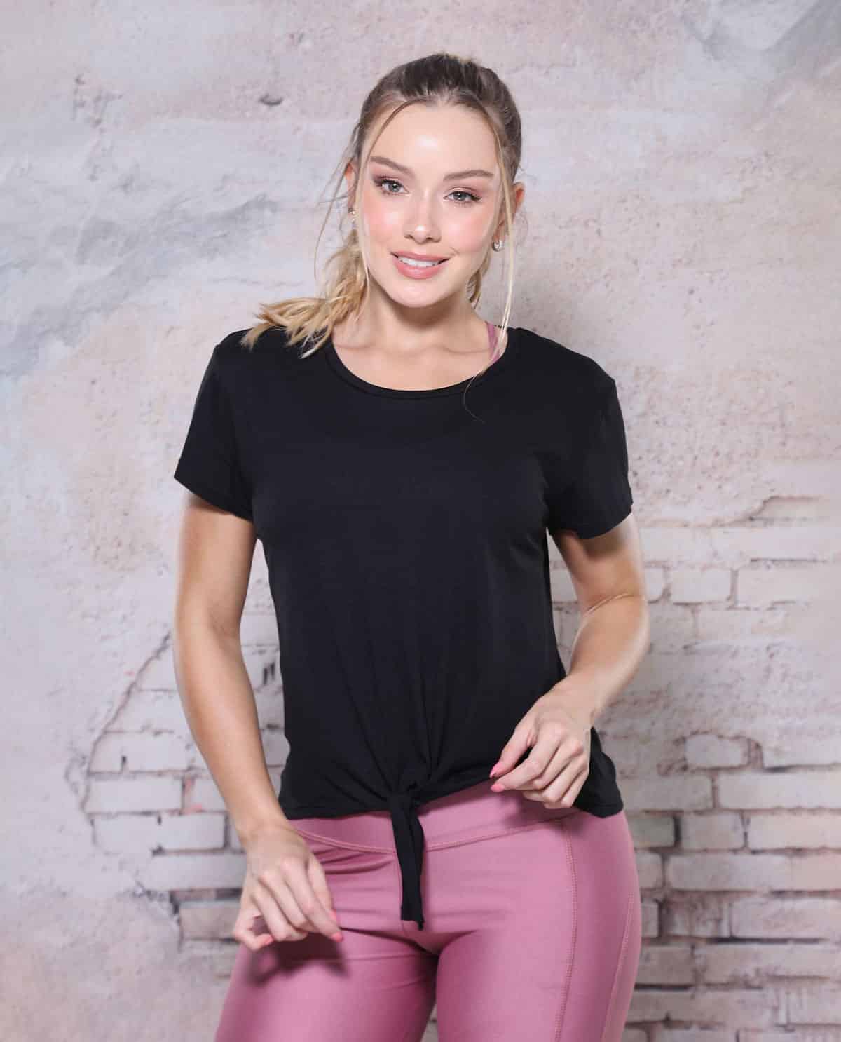 Camiseta deportiva negra